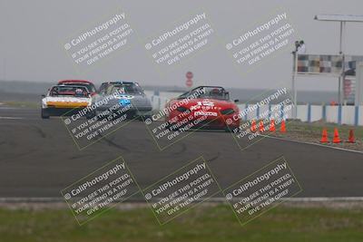 media/Jan-18-2026-CalClub SCCA (Sun) [[8bc6468723]]/Group 3 Race/Turn 1/